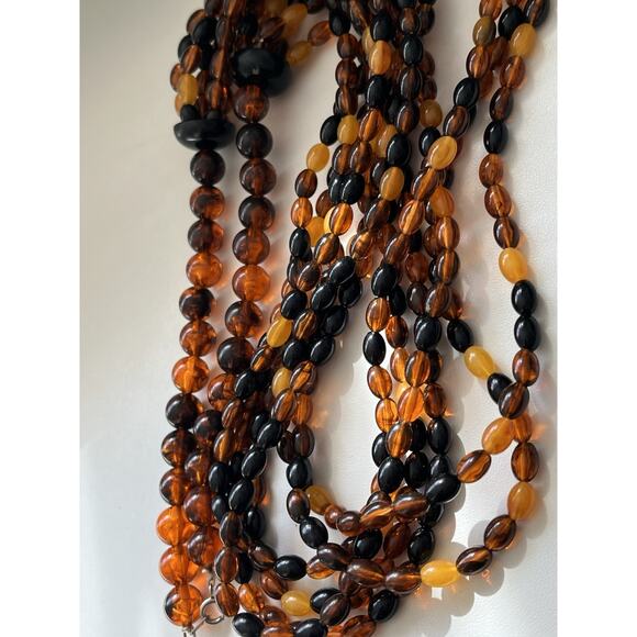 VINTAGE ACRYLIC AMBER ROOT BEER & BLACK LUCITE MULTI STRANDS NECKLACE - Picture 5 of 5